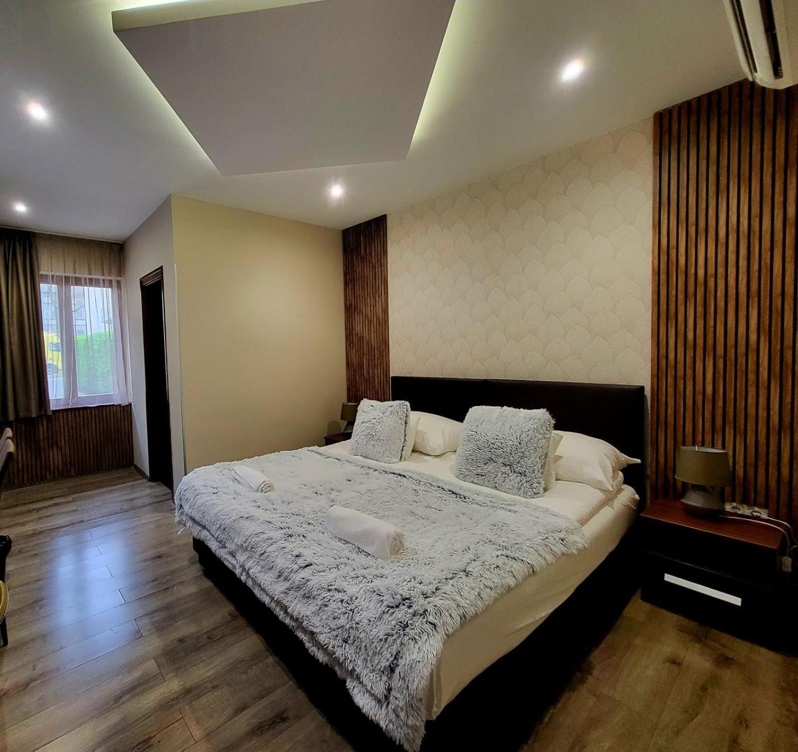 Bed and Breakfast Vén Diófa De Lux Panzió Szegedin Exterior foto